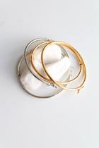 Bracelete Fino com Design Liso Bracelete Fino com Design Liso