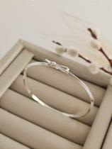 Bracelete Oval Fio Quadrado com Fecho Trava - Prata 925 Bracelete Oval Fio Quadrado com Fecho Trava - Prata 925