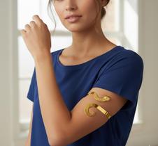 Bracelete Serpente Ajustável Bijuteria Feminina Moderna Cor:Prata Bracelete Serpente Ajustável Bijuteria Feminina Moderna Cor:Prata