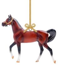 Breyer Horses 2022 Holiday Collection Ornamento de Raças Bonitas - Arabian Modelo 700523