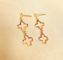 Brinco 2 Trevo 6mm Vazado