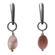 Brinco aço Madreperola Rosa Oval Brinco aço Madreperola Rosa Oval
