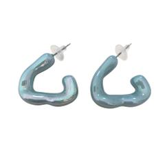 Brinco Argola Assimétrica Azul Neon