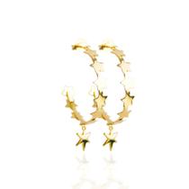 Brinco argola c/ estrelas e pingente banhado a ouro 18k