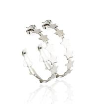 Brinco argola c/ estrelas ródio branco