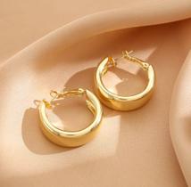 Brinco Argola Chunky Grossa Abaulada Dourado Banhado Ouro