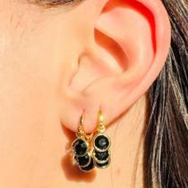 Brinco argola click com cristais banhada a ouro 18k Brinco argola click com cristais banhada a ouro 18k