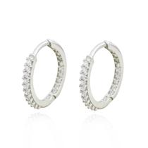 Brinco Argola Click Com Zircônias Em Ouro Branco 18k Brinco Argola Click Com Zircônias Em Ouro Branco 18k