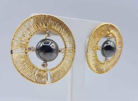 Brinco argola com circulo banhado a ouro 18k Brinco argola com circulo banhado a ouro 18k