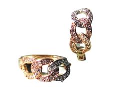 Brinco Argola Elos 3 Ouros Com Zircônia Semijoia Lizzy Fatin Brinco Argola Elos 3 Ouros Com Zircônia Semijoia Lizzy Fatin