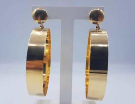 Brinco argola lateral banhado a ouro 18k