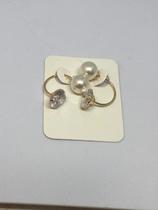Brinco argola passante com zirconia e tarr Brinco argola passante com zirconia e tarr