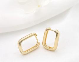 Brinco Argola Retangular Lisa 15mm Brinco Argola Retangular Lisa 15mm