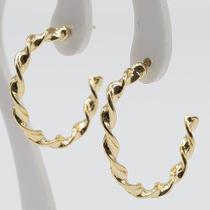 Brinco Argola Torcida Grande Banhada em Ouro 18K Brinco Argola Torcida Grande Banhada em Ouro 18K