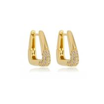 Brinco argola triangular cravejada 21mm - Banhado em ouro 18k Brinco argola triangular cravejada 21mm - Banhado em ouro 18k