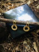 Brinco argolinha círculo zirconia Brinco argolinha círculo zirconia