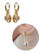 Brinco Argolinha com 2 Pingentes Folheado Ouro18K Antialérgico Brinco Argolinha com 2 Pingentes Folheado Ouro18K Antialérgico