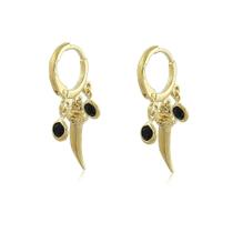 Brinco Argolinha Dente e Pedrinhas Ônix Banho em Ouro Brinco Argolinha Dente e Pedrinhas Ônix Banho em Ouro