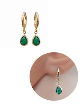 Brinco Argolinha Gota de Cristal Verde Oliva Folheado Ouro 18k Antialérgico Brinco Argolinha Gota de Cristal Verde Oliva Folheado Ouro 18k Antialérgico