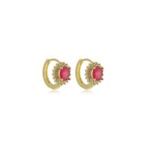 Brinco Argolinha Pedra Fusion Pink Cravejada Zircônias Brancas Banho Ouro 18K