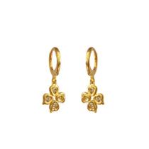 Brinco Argolinha Trevo de Cristais Strass Folheado Ouro 18k