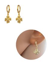 Brinco Argolinha Trevo de Cristais Strass Folheado Ouro 18k