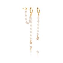 Brinco Banhado a Ouro 18k Argola e Piercing Fake de Pérolas Médio Brinco Banhado a Ouro 18k Argola e Piercing Fake de Pérolas Médio