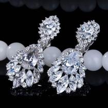 Brinco Banhado a Ouro Branco - Zircônia 4,2x1,8cm