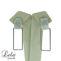 Brinco base retangular cravejada e pendulo retangular vazado prata 925