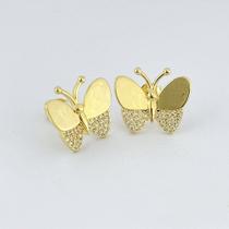 Brinco Borboleta Cravejado com Zircônia Cristal Banhado em Ouro 18K Brinco Borboleta Cravejado com Zircônia Cristal Banhado em Ouro 18K