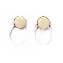 Brinco Botão Off White Esmaltado Resina Cristal