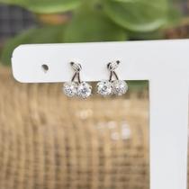 Brinco Cereja Cravejado com Zircônia Prateado 08.4934