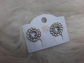 Brinco circulo zirconia Brinco circulo zirconia
