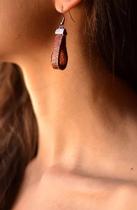 Brinco com Alça de couro