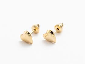 Brinco Coração de Ouro 18K diâmetro 4,6mm Infantil Brinco Coração de Ouro 18K diâmetro 4,6mm Infantil