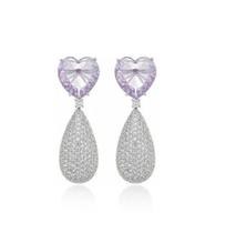 Brinco Coração Lavanda com Gota Cravejada em Pêndulo Banhado a Ródio Branco - Semijoia de Luxo