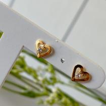 Brinco Coração Vazado com Ponto de Luz - Pequeno - Folheado a Ouro 18K