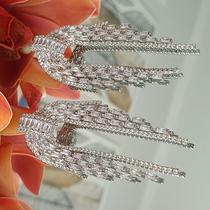 Brinco Cravejado Longo Cascata Base Quadrada Baguete Banhado Prata