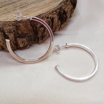 Brinco de Argola Fina com Laterais Quadradas Folheado a Prata - Tamanho Médio