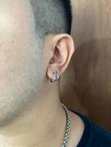 Brinco de argolinha com trava unissex aço inox Brinco de argolinha com trava unissex aço inox