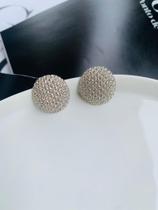 Brinco de base folheado a prata trabalhada Circulo