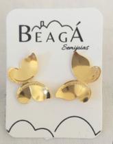 Brinco de borboleta dourado