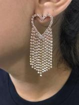 Brinco de coração jade com strass Brinco de coração jade com strass