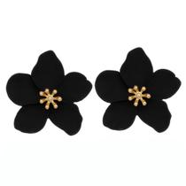 Brinco de flor jasmim preto
