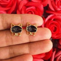 Brinco De Gatinho Resinado Preto Folheado A Ouro 18K