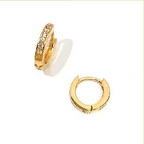 Brinco De Ouro 18k Argola Com Zircônias Brinco De Ouro 18k Argola Com Zircônias