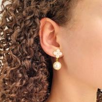 Brinco de Pressão Feminino Trevo Esmaltado, Banhado á Ouro 18k, Verão, Delicado, Elegante