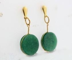 Brinco Disco Pedra Quartzo Verde Tarracha Dourado Brinco Disco Pedra Quartzo Verde Tarracha Dourado