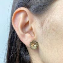 Brinco Dourado Gold Flower Artesanal