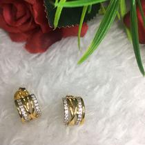 Brinco dourado zirconia
